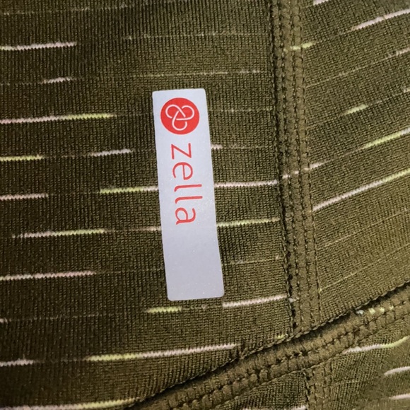 Zella Women’s Green Hatha Crop Capri Leggings - Picture 4 of 6